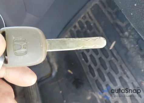 2006 Honda Pilot Ex-L из США, поврежденный, VIN 5FNYF18516B002860